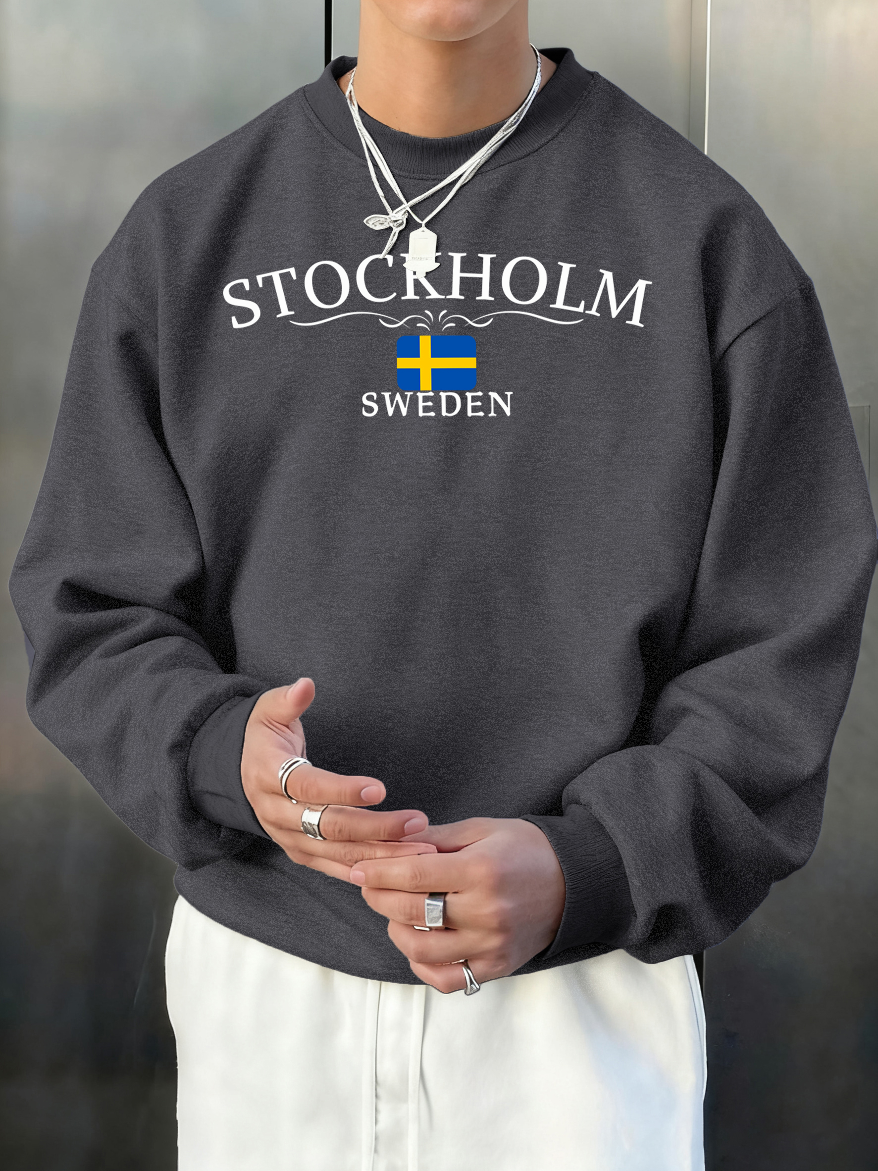 Stockholm Sweden Letter Print  – Winter Clothing English Bewertung und Preis